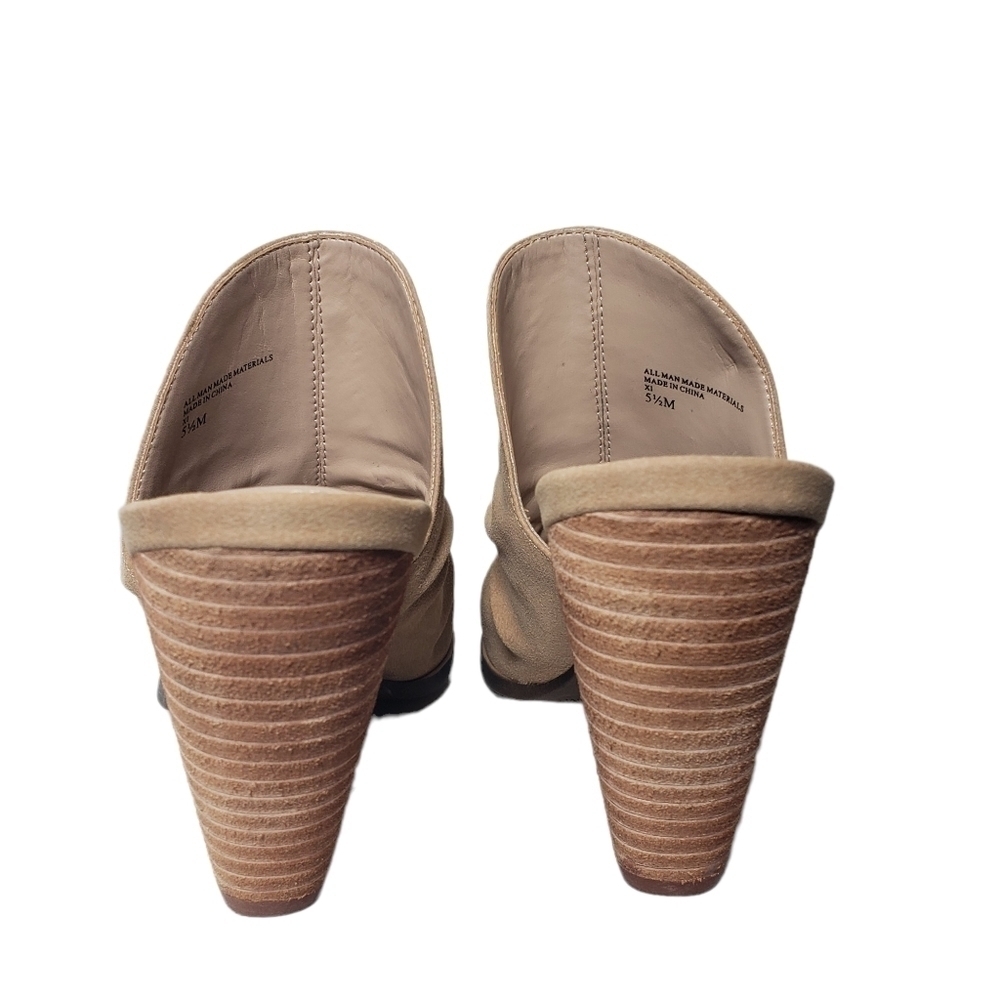Charles by Charles David Women's Nellie Faux Suede Tan Backless Boots Sz 5.5M - Picture 3 of 10